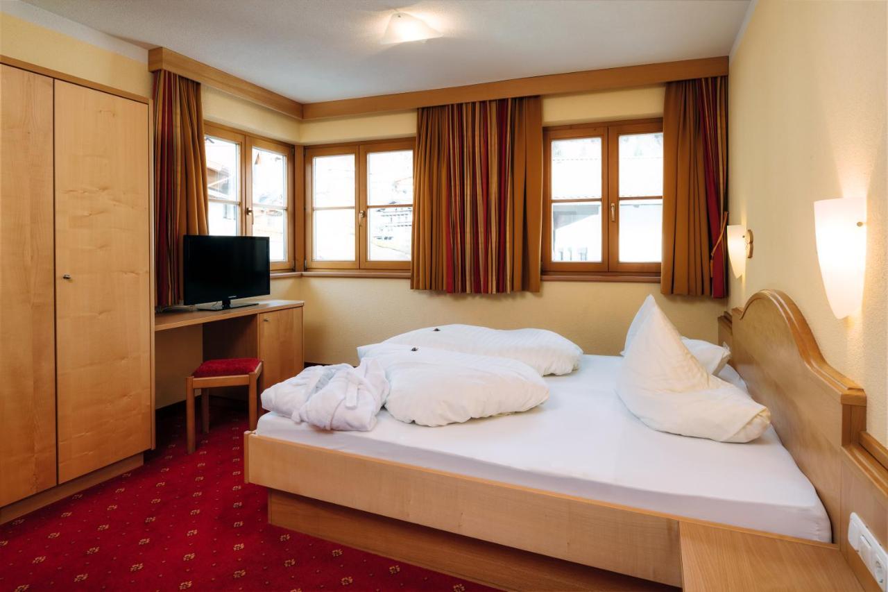 Kinderhotel Laderhof لاديس المظهر الخارجي الصورة